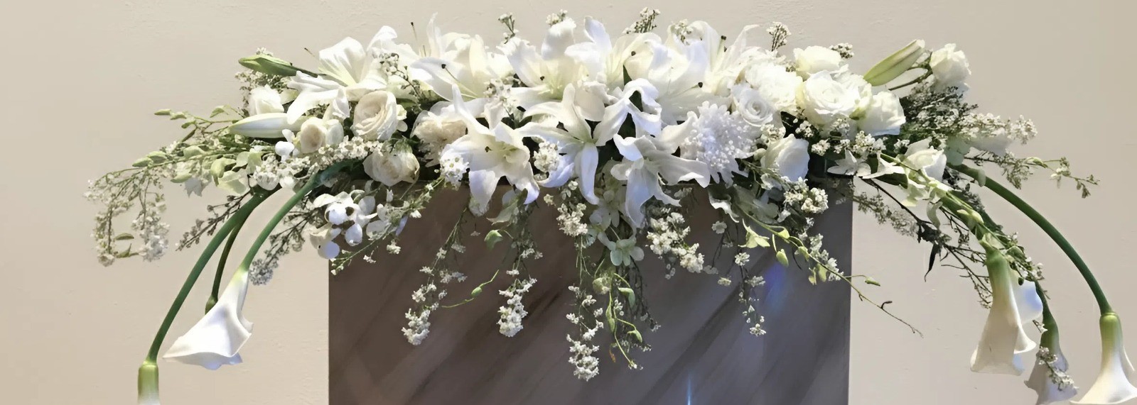 Banner trang trí hoa đám tang 1