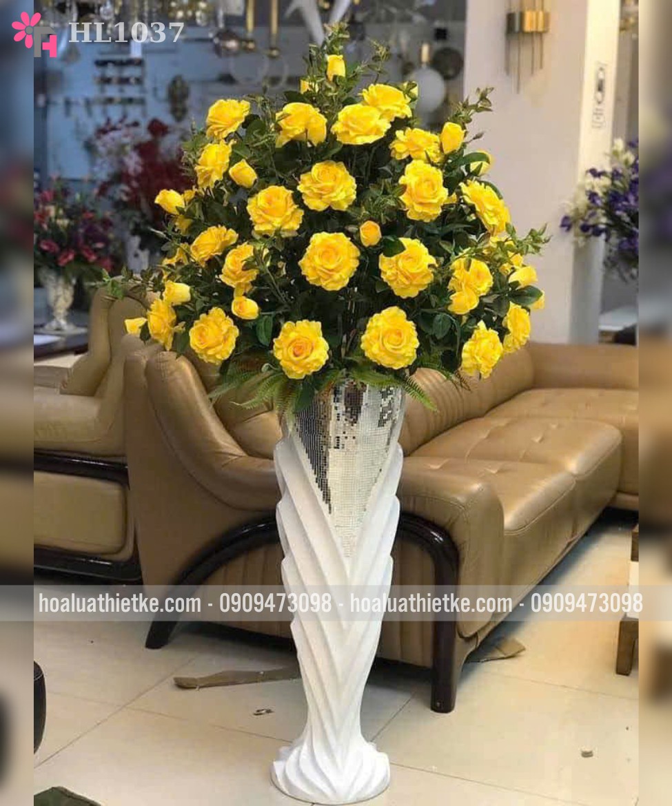 Bình hoa hồng trưng đại sảnh HL1037
